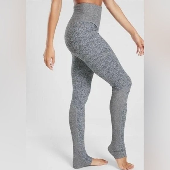 NEW Athleta Women’s Exhale Stash Pocket Heel Tight Leggings Spacedye Gray Sz XSP - Picture 2 of 14